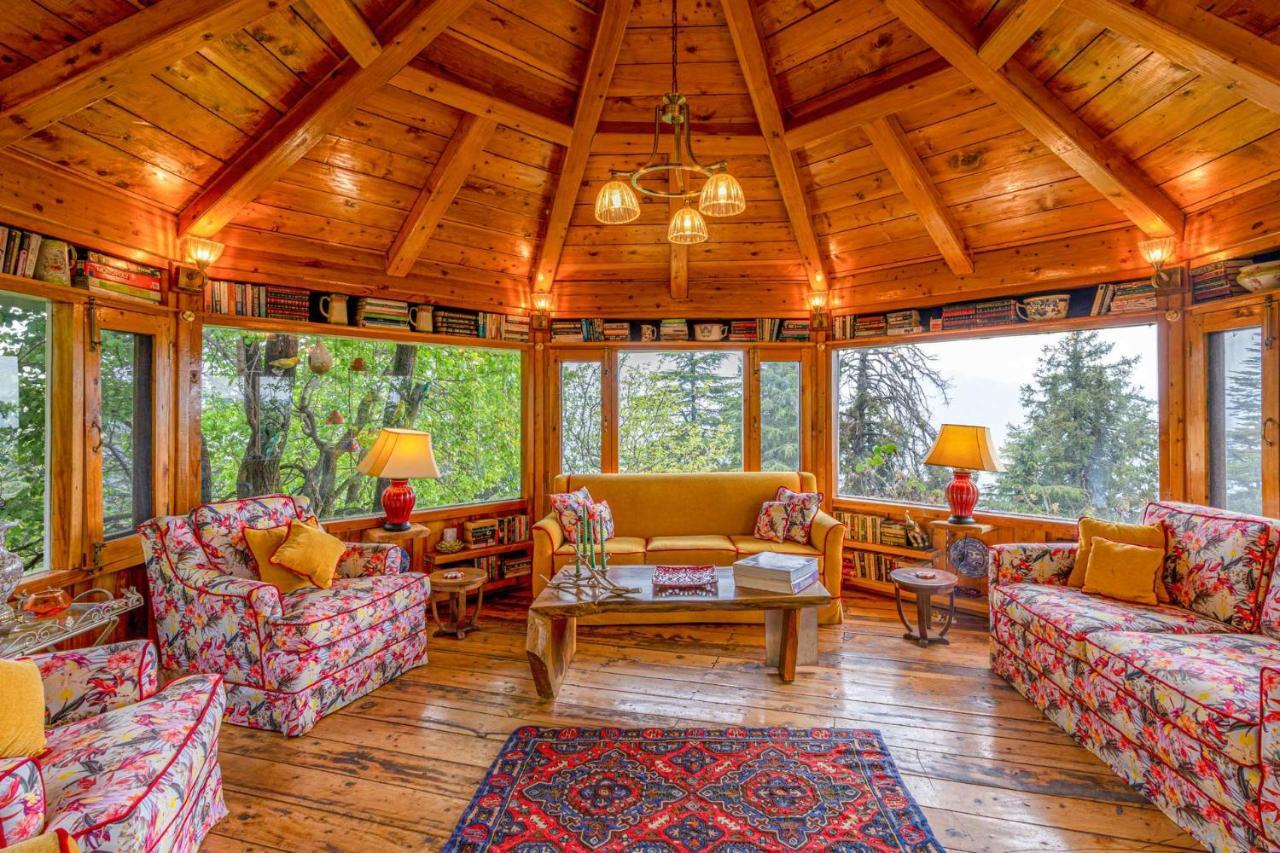Stayvista At Violet Hill With Bonfire, Gazebo & Hill View Shimla Exterior photo